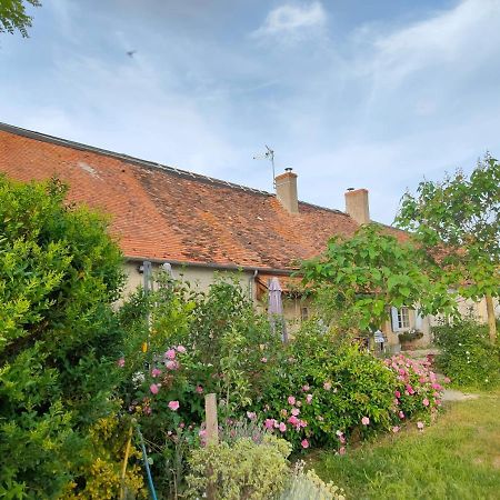 Gite De La Maison Fort Vereaux Eksteriør billede