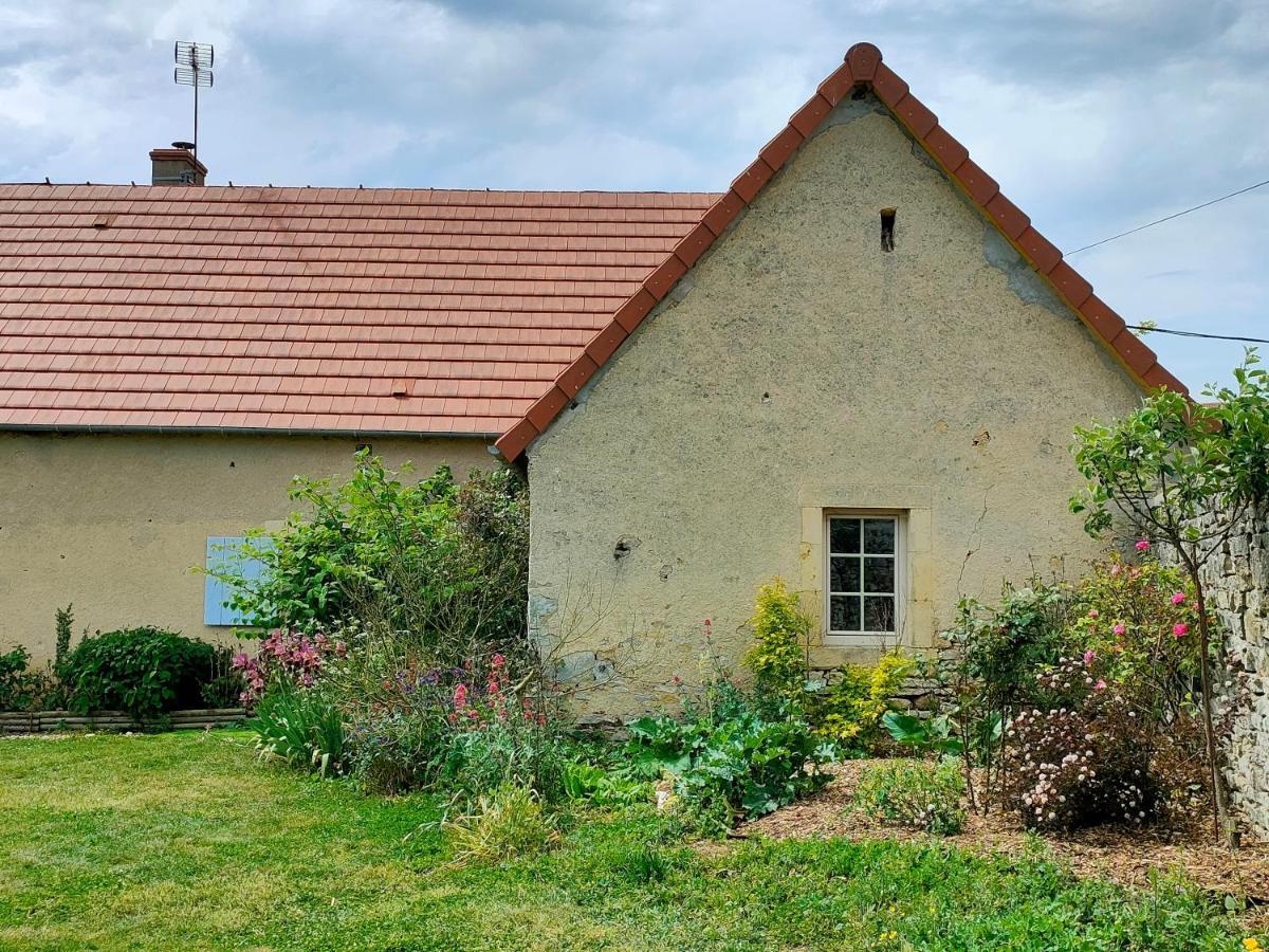 Gite De La Maison Fort Vereaux Eksteriør billede