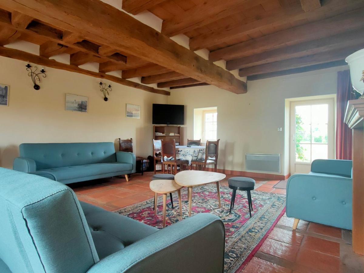 Gite De La Maison Fort Vereaux Eksteriør billede
