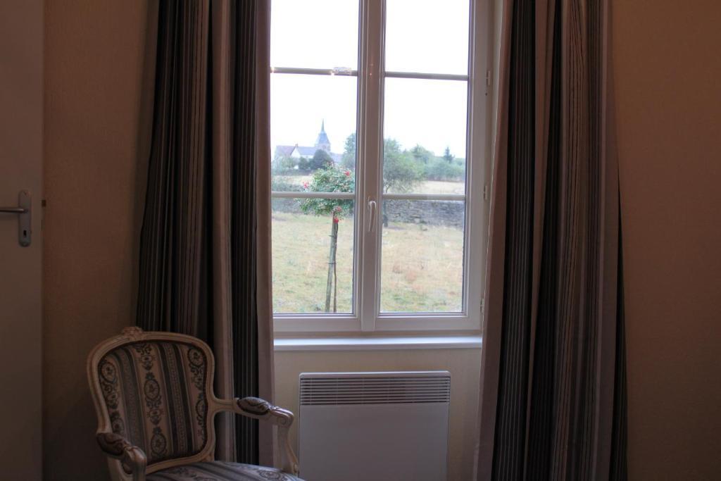 Gite De La Maison Fort Vereaux Værelse billede